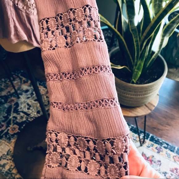 Buckle lavender boho lace peasant top - Picture 3 of 7